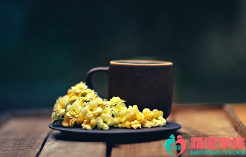 男人出轨如何挽回婚姻？婚内出轨挽回妻子的方法