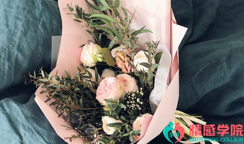 老婆不爱你了都有什么表现,这几个表现说明她已经变心了 老婆不爱你了都有什么表现,这几个表现说明她已经变心了