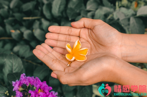 女朋友分手后很厌恶我? 女朋友分手后很厌恶我?